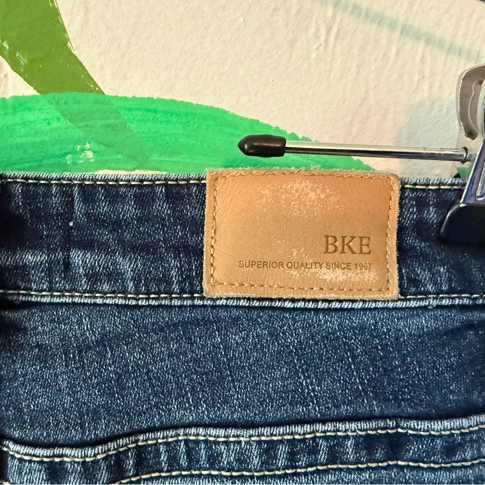 BKE Payton Washed Blue Bootcut Jeans - Picture 3 of 5
